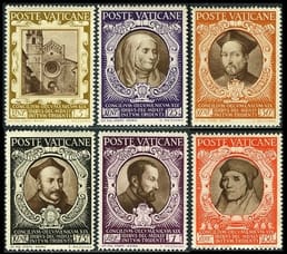 على مدار ما يقرب من 300 عام، قُتل 28 من أول 31 بابا متعاقبًا بعنف.