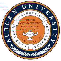 Twee gedetineerden hebben de staat Alabama aangeklaagd, stellende dat de krappe ruimte in hun cel een wrede en ongebruikelijke straf was. De staat betoogde dat studenten aan de Auburn University eigenlijk betaalden om in nog kleinere woonruimte te wonen in de Magnolia Dorm. De gedetineerden verloren de zaak.