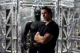 The user asks to translate a title from English to Italian, and return only the translated title, nothing else. The title is a long sentence: "Christian Bale, who has a British accent, did all of his promotional interviews for Batman Begins in an American accent because he felt Batman was \"such an American character\" and he did not want audiences asking \"What the hell is going on? Why do we have an English Batman?\""
We need to translate that entire title into Italian, preserving quotes perhaps. The user wants only the translated title, nothing else.
We must ensure compliance with policy. The content is not disallowed. It's a request for translation. It's fine.
We should produce the Italian translation. Let's translate: