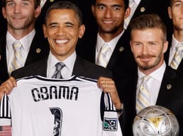 纽约大学的一项研究发现，名字更容易发音的人在工作中拥有更高的职位。