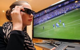 Einst als die Zukunft des Fernsehens gepriesen, werden 3D‑Fernseher seit 2016 von keinem Hersteller mehr produziert. 3D‑Fernsehen ist tot.