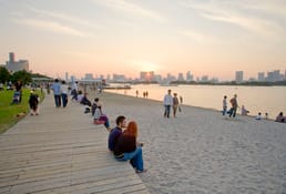 En 2016, más de la mitad de los estadounidenses perdieron días de vacaciones, sumando 206 millones de días sin usar, equivalentes a 66,4 mil millones de dólares, y los empleados que renuncian a sus días de vacaciones no rinden tan bien como los que los utilizan todos