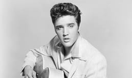 Qu'ont découvert les autorités lors de l'autopsie d'Elvis ?
