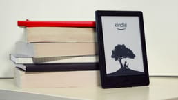 لماذا لا تزال الكتب الورقية تتفوق على الكتب الإلكترونية في المبيعات؟