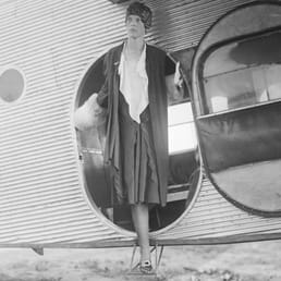 Eine freudige Nacht: Wie Amelia Earhart und Eleanor Roosevelt die Welt mit einem einfachen Flug veränderten