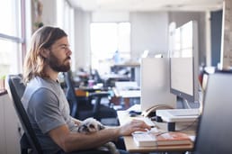 Gravity Payments の最低賃金はいくらですか？