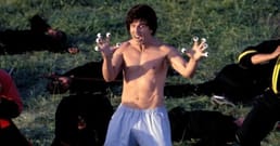 Qui a écrit, réalisé et joué dans le film « Kung Pow : Enter the Fist » ?