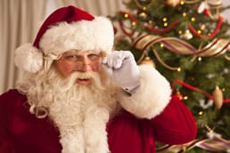 How Much Does a Professional Santa Claus Earn?