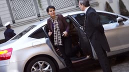 Para evitar que las mujeres francesas hicieran ciertos trabajos, se les prohibió usar pantalones durante 213 años