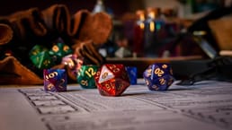 قامت تركة تولكين بمقاضاة Dungeons & Dragons لاستخدام كلمات مثل: تنين، قزم، إلف، غوبلن، هوبيت، إنت، أورك، بالروغ، ووارغ.