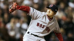 Hideki Okajima, ex-jogador do Boston Red Sox, tinha um movimento de arremesso único inspirado em um personagem do mangá "Ace!" de Yoishi Takashi