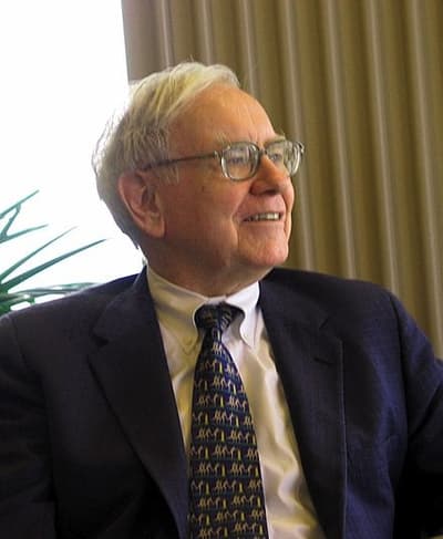 Warren Buffett 计划在去世时只把他财富的一小部分留给子女，他说：“你应该给子女足够的财富，让他们能够做任何事，但不要给得太多，以至于他们无所事事。” 相反，他将把几乎所有的财富捐赠给慈善基金会。