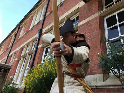 The skeletons of medieval English archers were deformed from years of archery. The high poundage of war bows, coupled with years of training in their use from a young age, led to skeletons having over-developed shoulder and arm bones to compensate for the growth of muscle around those areas.
