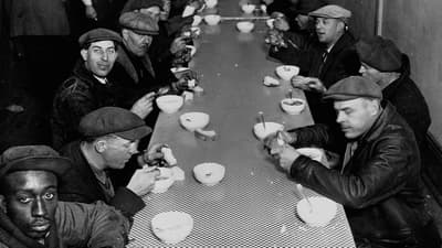 How Many People Benefitted From Al Capone's Soup Kitchen?