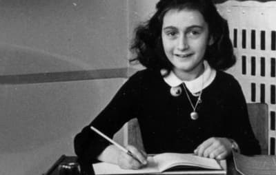 ¿Por qué la Fundación Anne Frank añadió a Otto Frank como coautor de su diario?