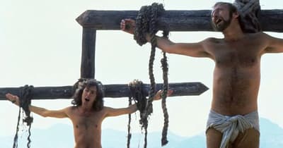 蒙提·派森的歌曲《永远向生活的光明面看》是英格兰最受欢迎的葬礼歌曲。