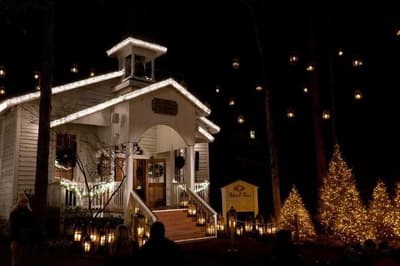 Dolly Parton Had the Robert F. Thomas Chapel Built at Her Dollywood Theme Park to Honor the Mountain Doctor Who Delivered Her in Exchange for a Sack of Cornmeal.