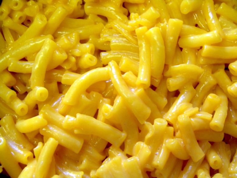 In 2016, Kraft replaced the artificial ingredients in its macaroni and cheese with natural ingredients. Nobody noticed.