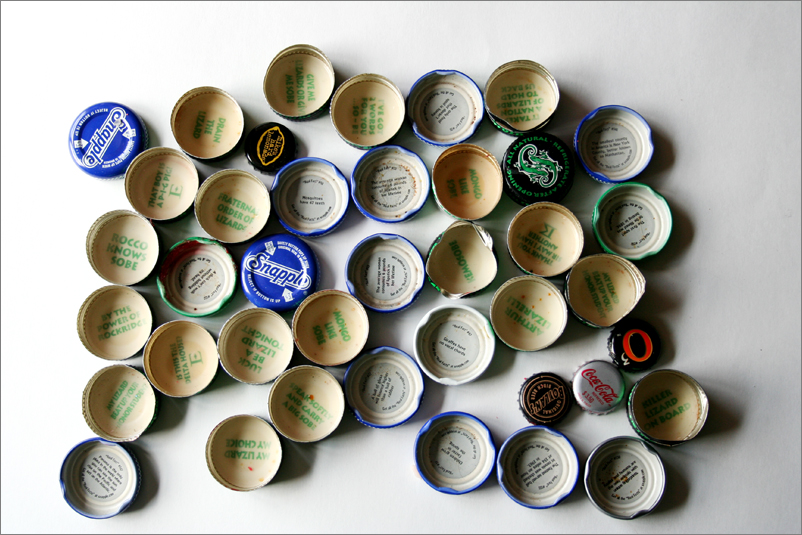 Snappleのボトルキャップに印刷された『リアル・ファクト』の多くは、時代遅れ・不完全・不正確、あるいは単に嘘です。