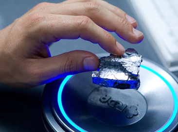 Unobtainium, um metal presente em filmes como "Avatar" e "O Núcleo", foi um termo de engenharia criado nos anos 50 para descrever qualquer material altamente desejável que seja hipotético, cientificamente impossível, extremamente raro, caro ou fictício