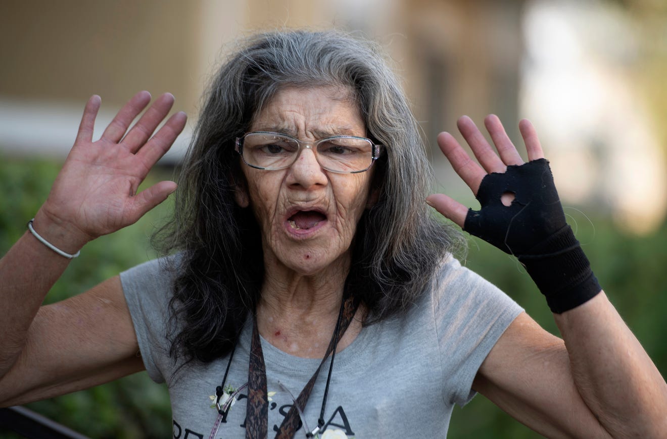 Meet 67 yr-old 4'10" 100 lb Lorenza Marrujo, aka "Lady Ninja" who has a black belt in jiujitsu. When she saw a 5'9″ 170 lb man attacking her friend, Lorenza bent his fingers back, hit him twice with her elbow in his sternum, and pinned him to the floor with knees on neck & chest till help arrived.
