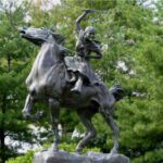 Meet Sybil Ludington, who rode double the length of Paul Revere at only 16 years old to alert Americans that the British were coming. She was personally thanked by George Washington for her service